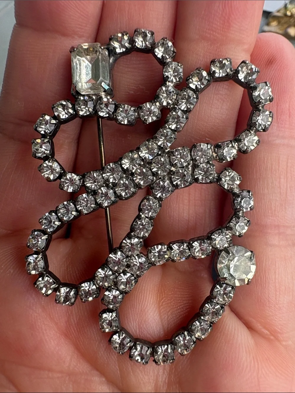 Vintage 1950s Clear Rhinestone Abstract Loop Brooch Silver Tone Mid Century Pin